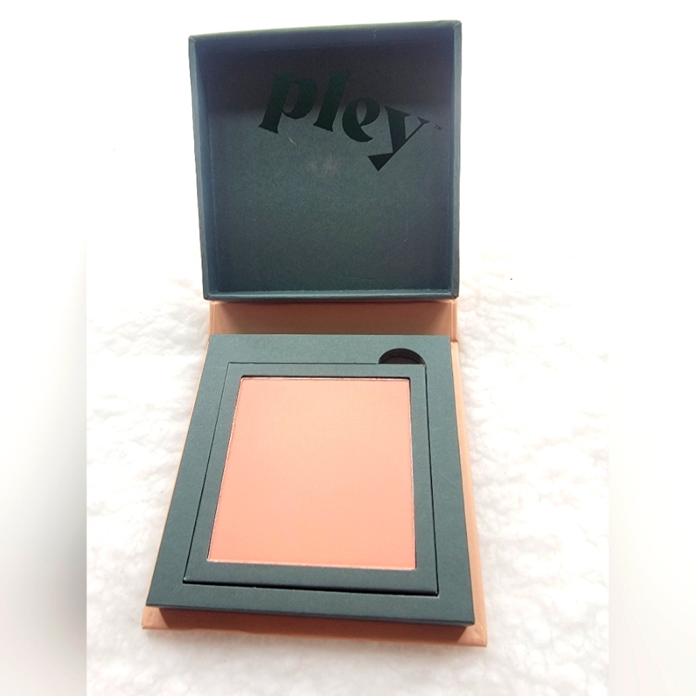 Pley Beauty One Stop Pop Blush!
